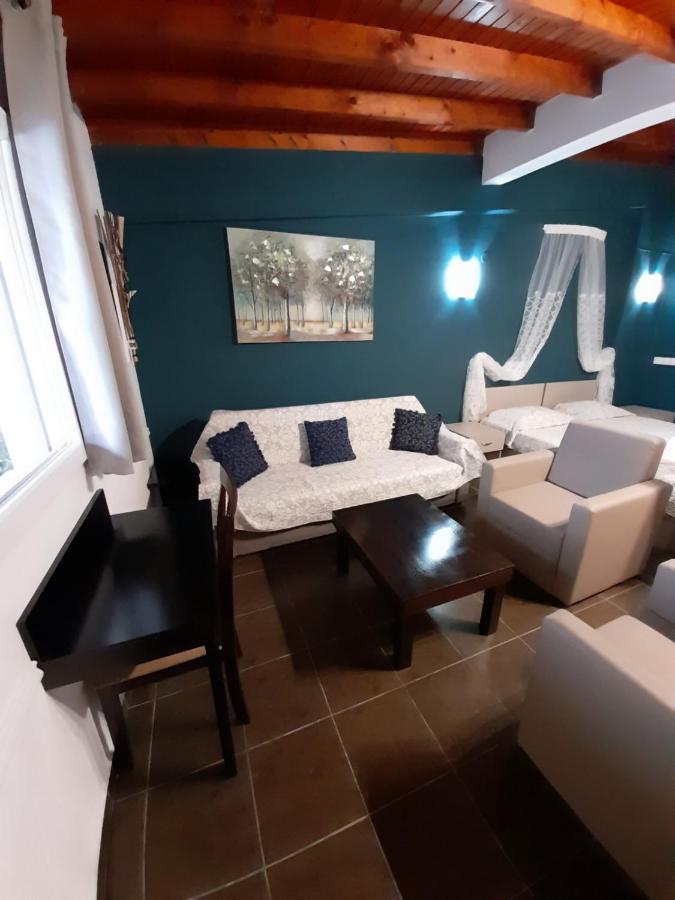 Victory Apartments Hotel 萨莫色雷斯岛 外观 照片